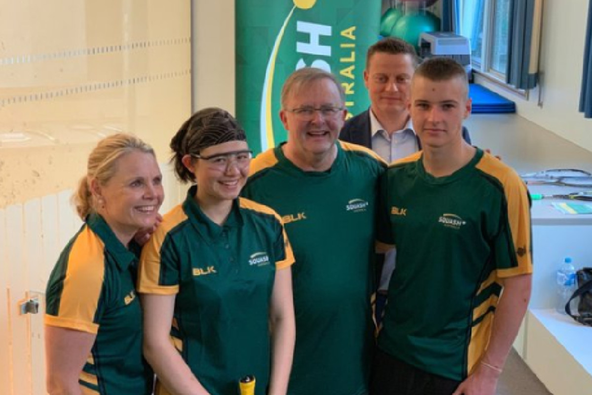Prime Minister Anthony Albanese with young Squash players